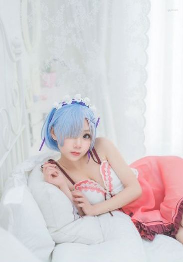 亚洲免费人妻观看伊人亚洲中文字幕_BD韩语免费在线播放