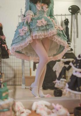 黄色裸体视频_HD免费播放