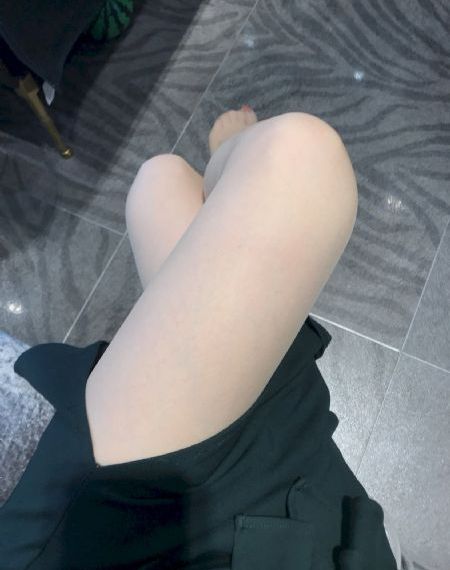 不卡的av天天在线观看_1080P日本电影免费