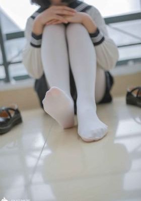 紧身裙波多野结衣在线观看_在线播放高清