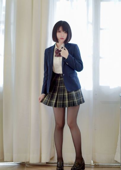 欧美在线2017av_超清完整在线观看
