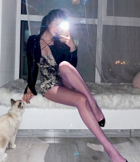 妻子的诱惑_十万网红美女美酱