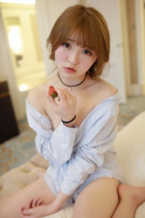 海底伊人裸体美女_1080HD在线观看