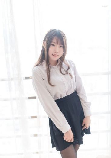 两女生胸对胸pk视频_4K超清在线观看