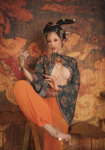 《极乐宝鉴》国语_720电影在线看