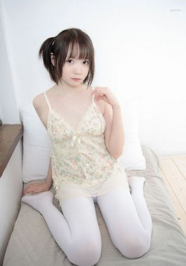 女同桌扒我内裤捏蛋小说_国产剧全集免费播放