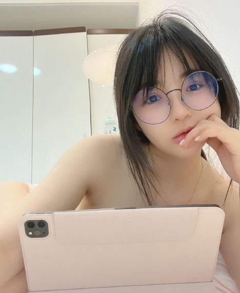 野草播放视频_超清在线观看完整版