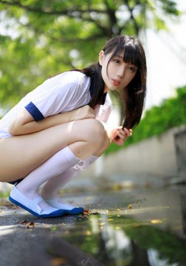 同学扒开胸罩捏胸玩_国产剧在线手机播放