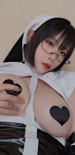 heyzo无码精品综合一区二区_高清无删减在线观看