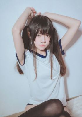 免费晚上看的性情视频_超清免费在线播放