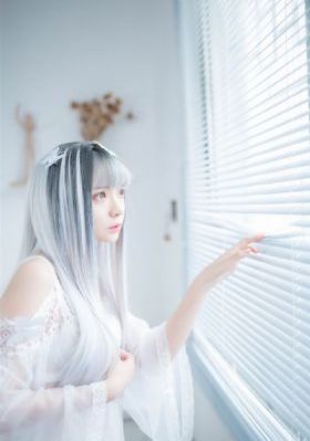 色婷婷久久综合中文久一本_BD英语手机在线观看